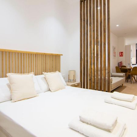 Vlc Host - San Jacinto Apartment บาเลนเซีย ภายนอก รูปภาพ