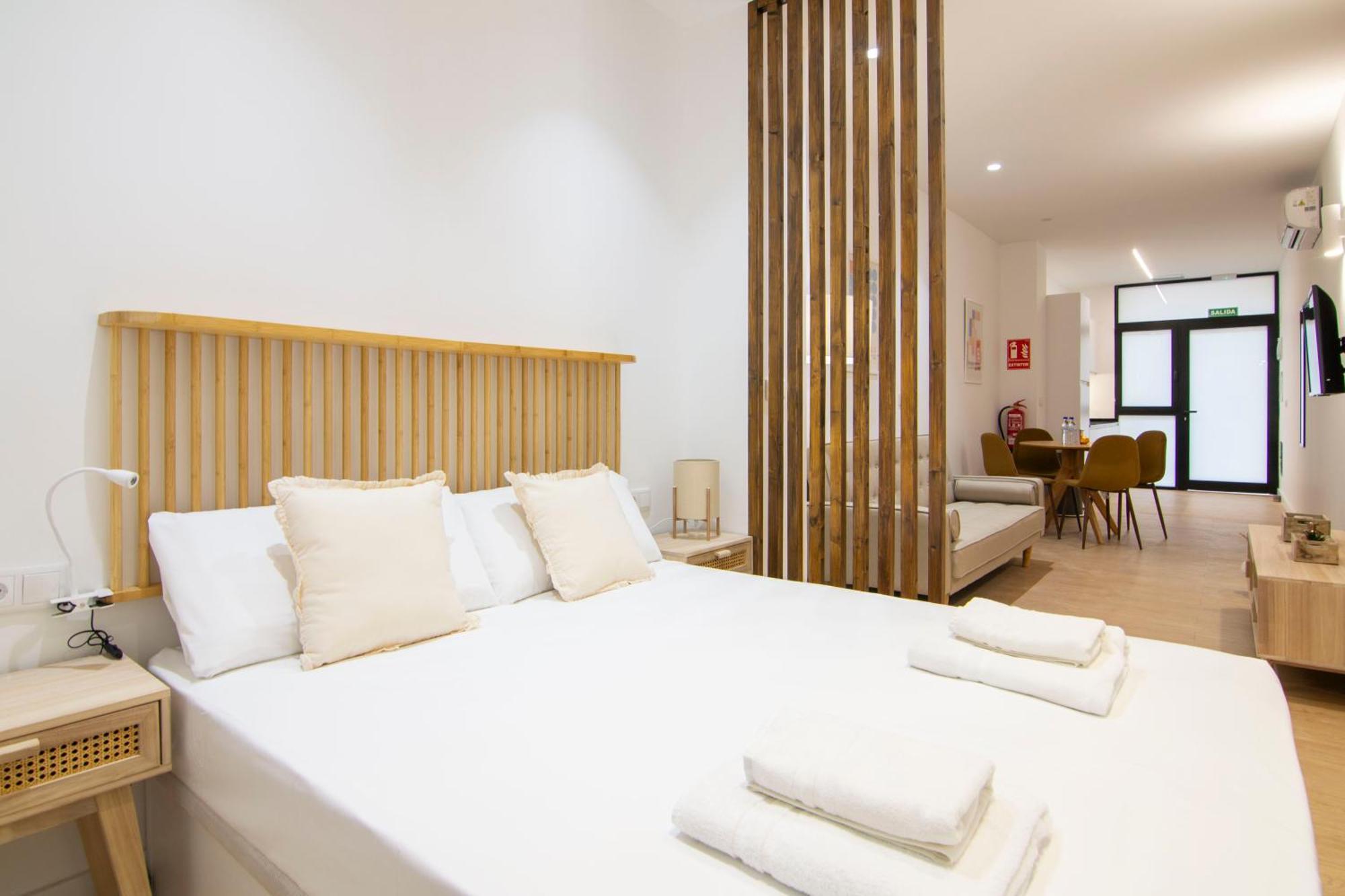 Vlc Host - San Jacinto Apartment บาเลนเซีย ภายนอก รูปภาพ