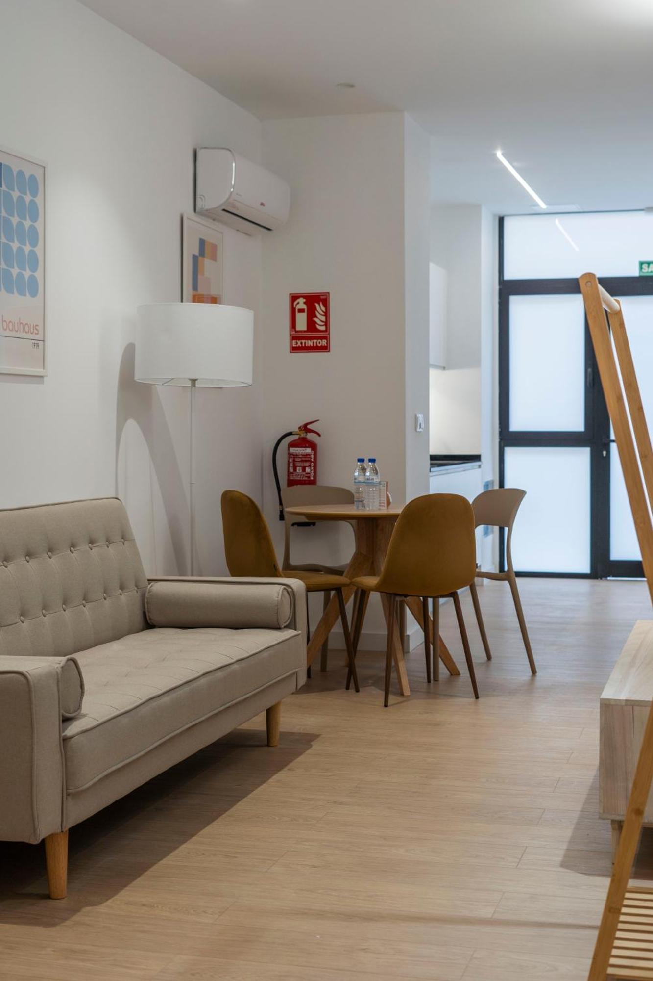 Vlc Host - San Jacinto Apartment บาเลนเซีย ภายนอก รูปภาพ