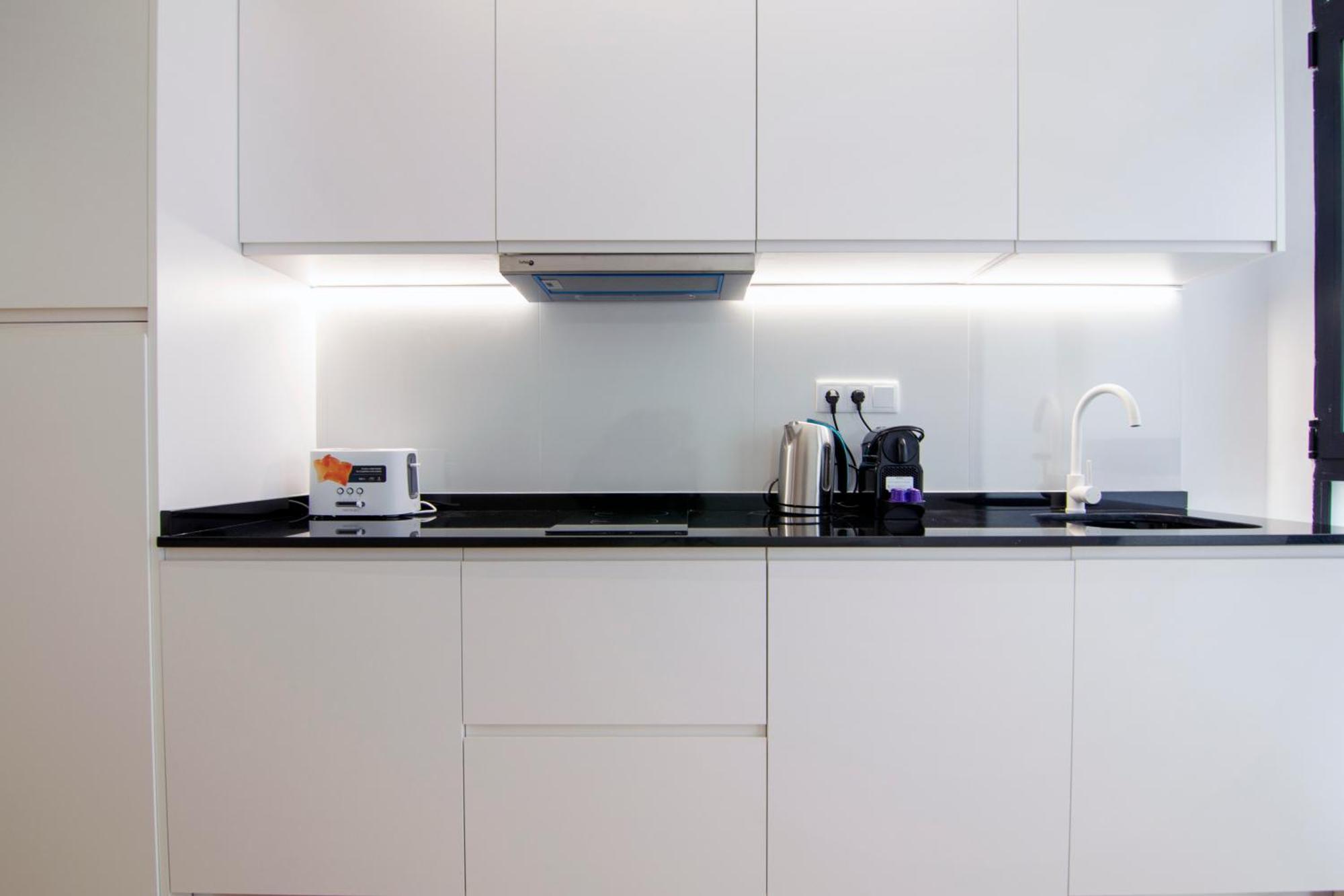 Vlc Host - San Jacinto Apartment บาเลนเซีย ภายนอก รูปภาพ